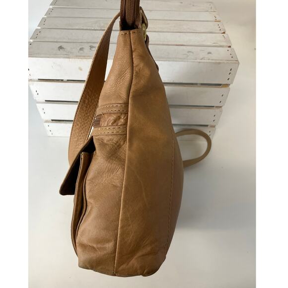 FOSSIL LARGE BROWN SMOOTH GENUINE LEATHER CROSSBODY BAG - Picture 5 of 16